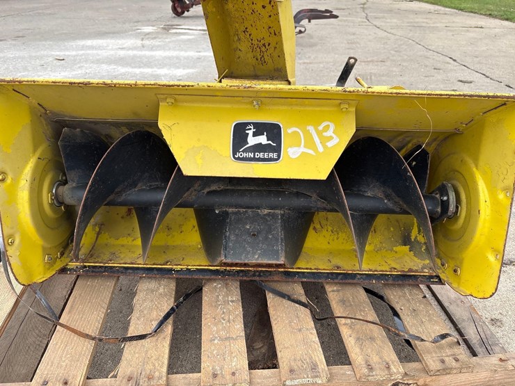 john-deere-338-image-6