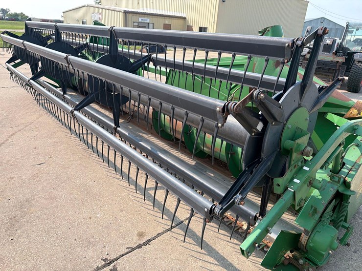 john-deere-920-image-25