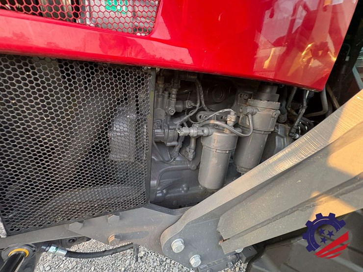 2023-massey-ferguson-5711-image-51