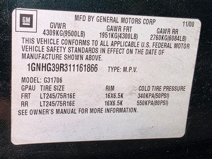 2001-chevrolet-express-3500-image-5