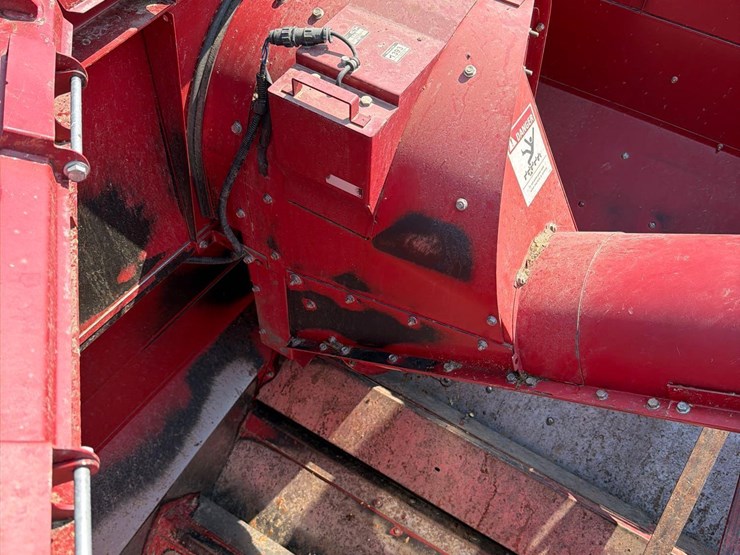 2005-case-ih-2377-image-81