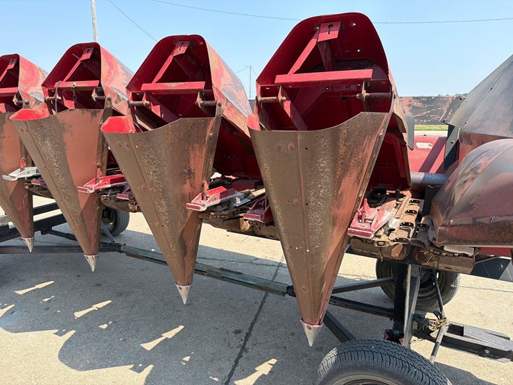 case-ih-1063-image-7