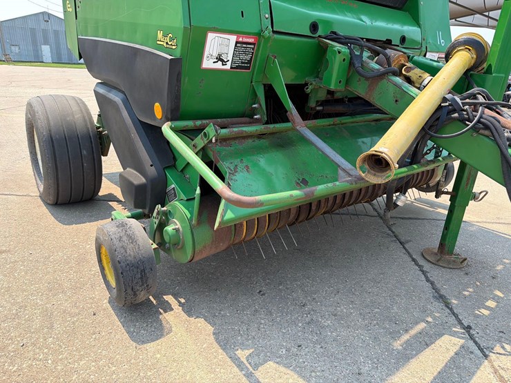 john-deere-582-image-16