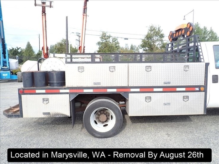 2006-ford-f450-image-29