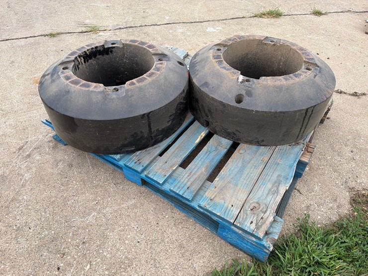 2-case-ih-wheel-weights-image-1