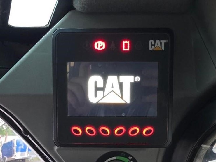 2022-caterpillar-299d3-xe-image-52