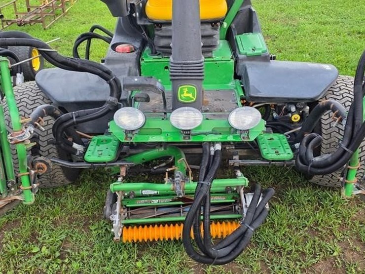 2011-john-deere-7500-image-26