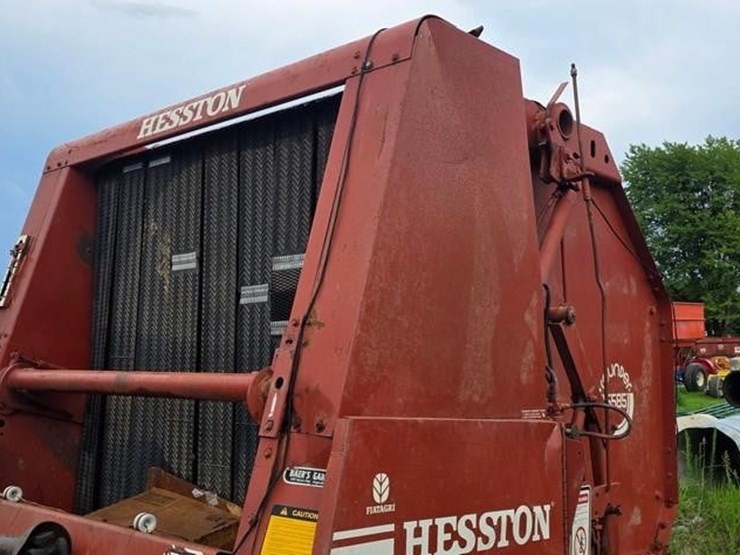 hesston-5585-image-15