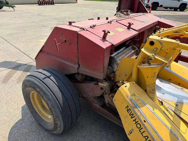 new-holland-900-image-20