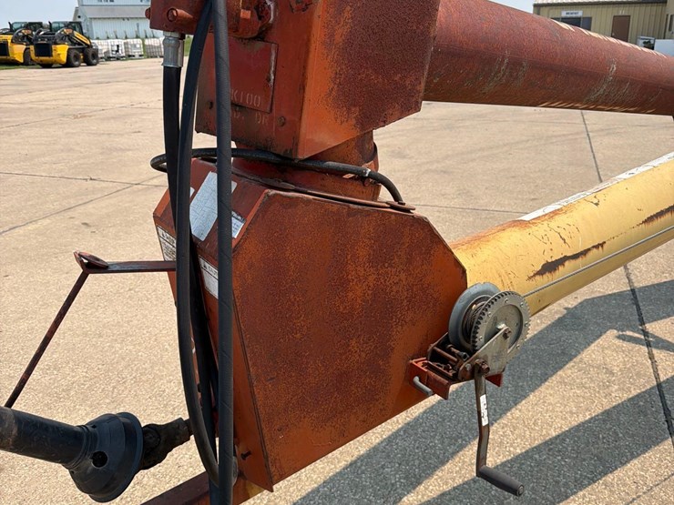 westfield-10”-x-62ft-auger-image-4