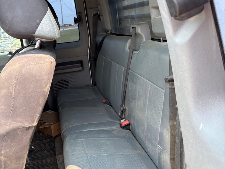 2015-ford-f350-image-39