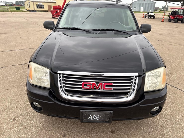2006-gmc-envoy-image-13