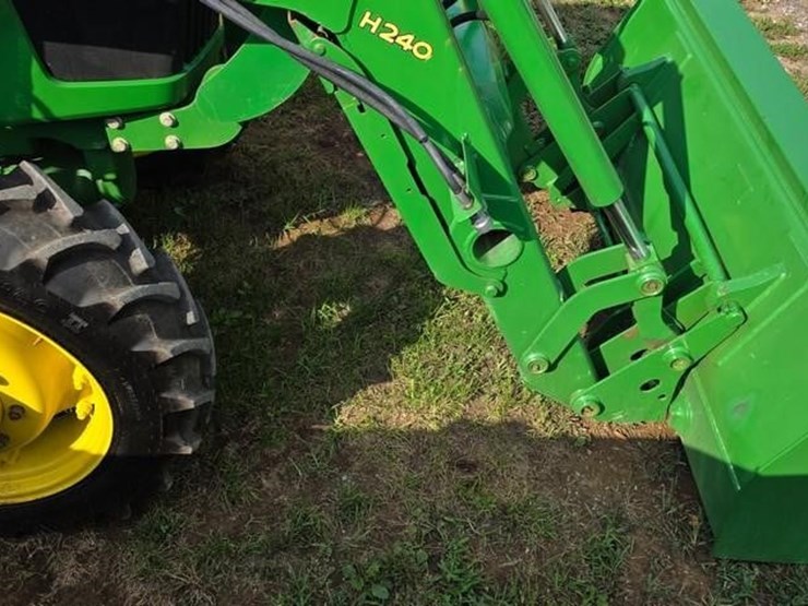 john-deere-5055e-image-34