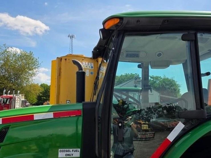 john-deere-5100e-image-32