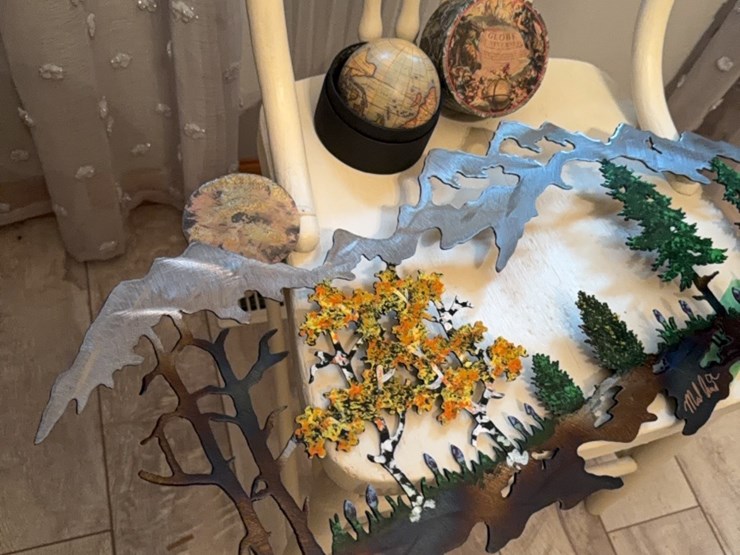 special-art-piece,-made-from-metal,-laser-cut,-also-note-includes-miniature-globe-image-4