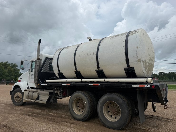 2007-kenworth-t800-image-3
