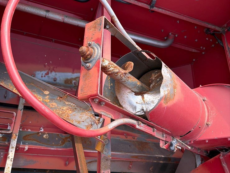 case-ih-2166-image-42