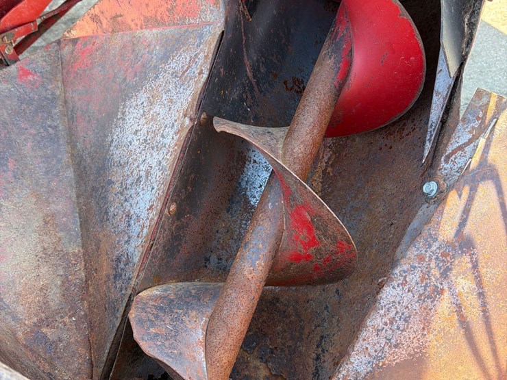 case-ih-1250-image-10