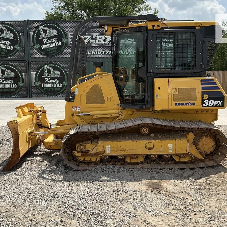 2021 KOMATSU D39PX-24