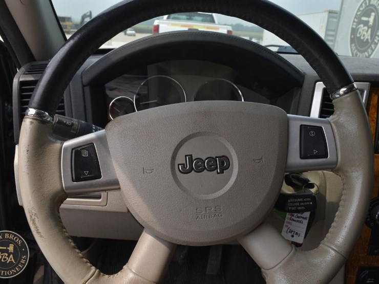 2009-jeep-grand-cherokee-limited-image-20