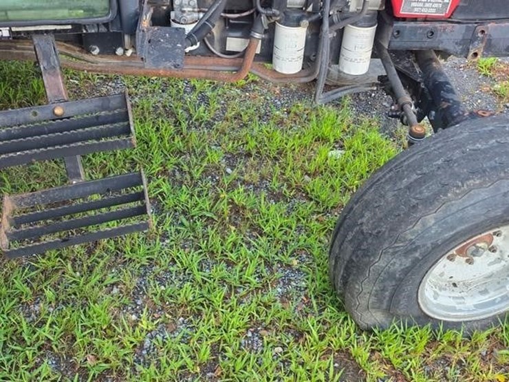 case-ih-jx100u-image-25