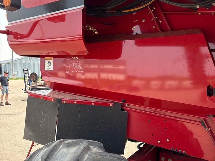 2005-case-ih-2377-image-43