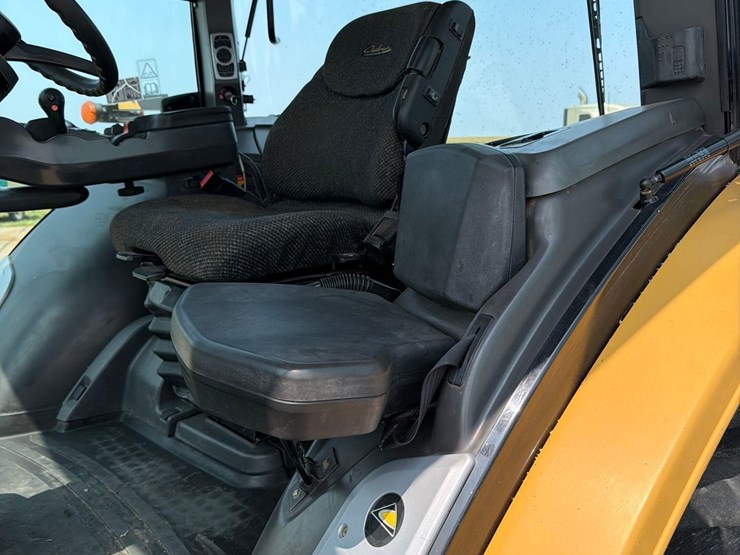 2011-challenger-mt675c-image-37