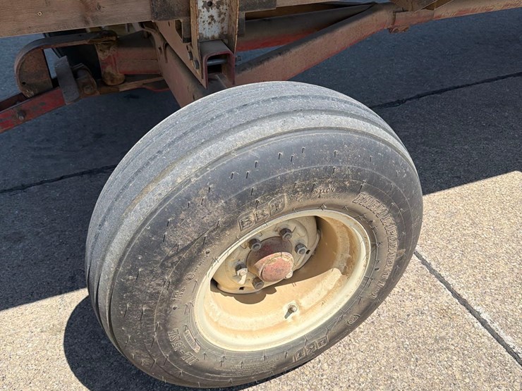 roorda-16ft-rear-unload-silage-wagon-image-10
