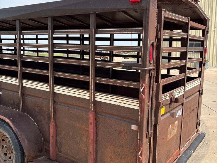 1990-trailmann-7ft-x-24ft-gooseneck-livestock-trailer-image-5