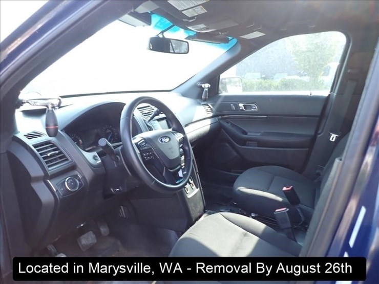 2016-ford-explorer-image-6