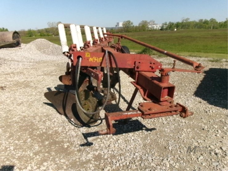international-720-image-2