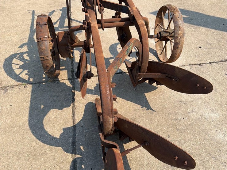 john-deere-2-image-3