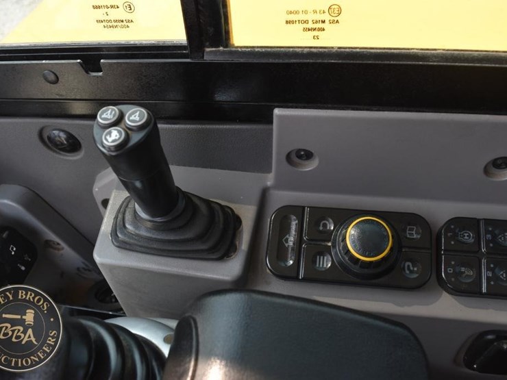 2024-jcb-50z-1-image-59