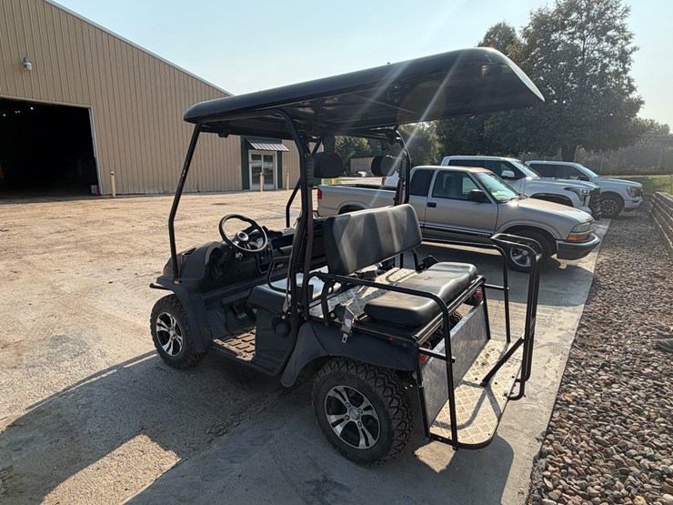 trailmaster-golf-cart-image-4