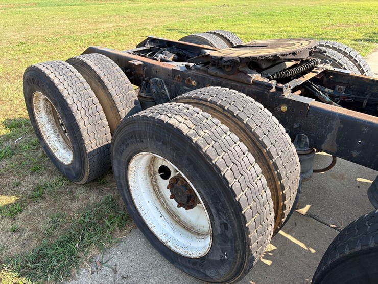 1993-kenworth-t600-image-13