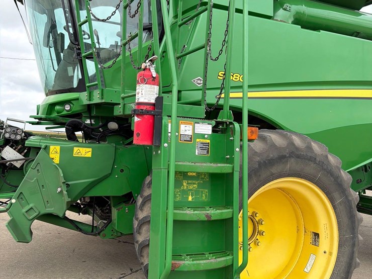 2012-john-deere-s680-image-13