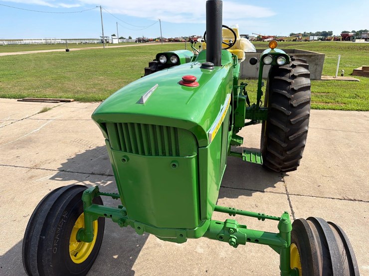 john-deere-4020-image-19