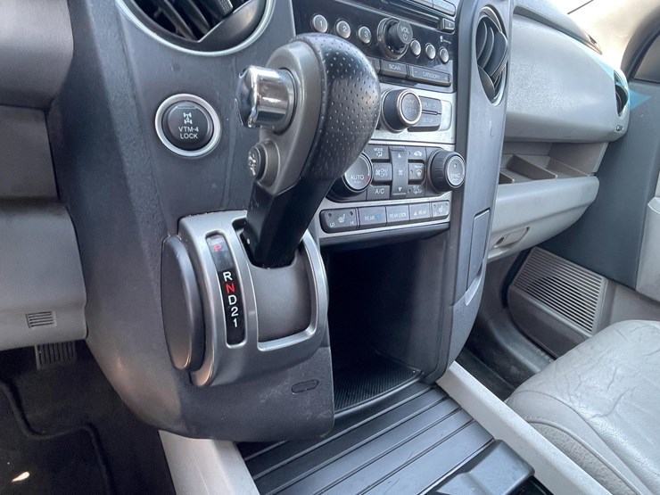 2010-honda-pilot-image-29