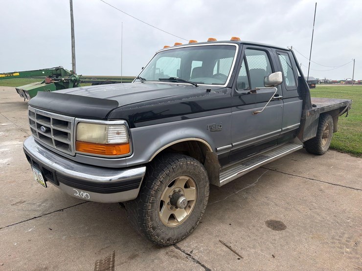 1997-ford-f250-image-1