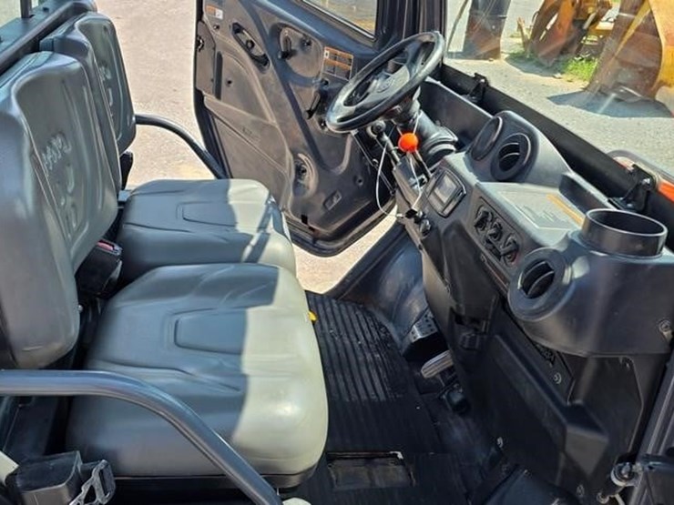 kubota-rtv-x1100c-image-37