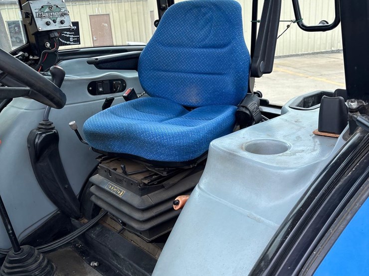 new-holland-ts6.125-image-46
