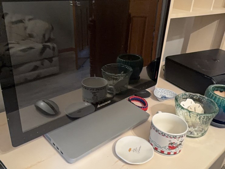 printer,-flatscreen-monitor,-other-miscellaneous-for-office-desk-image-6