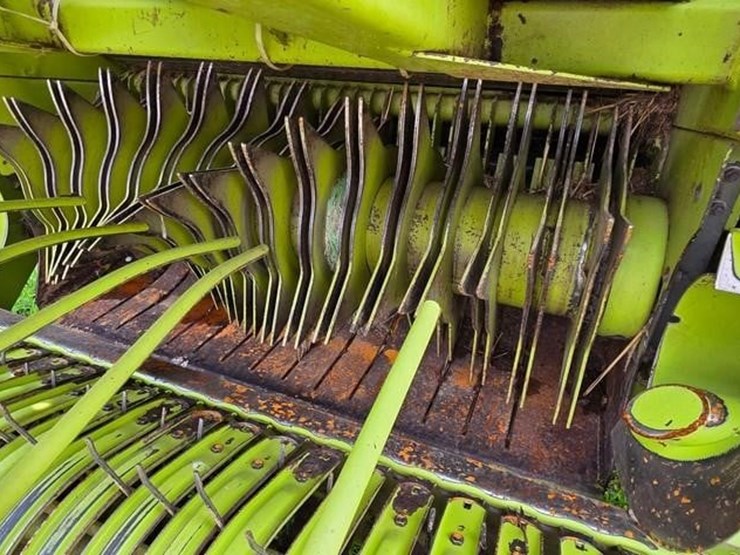 claas-rollant-250rc-image-21