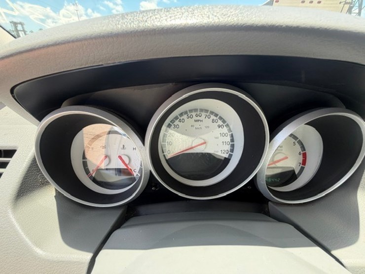 2009-dodge-grand-caravan-sxt-image-55