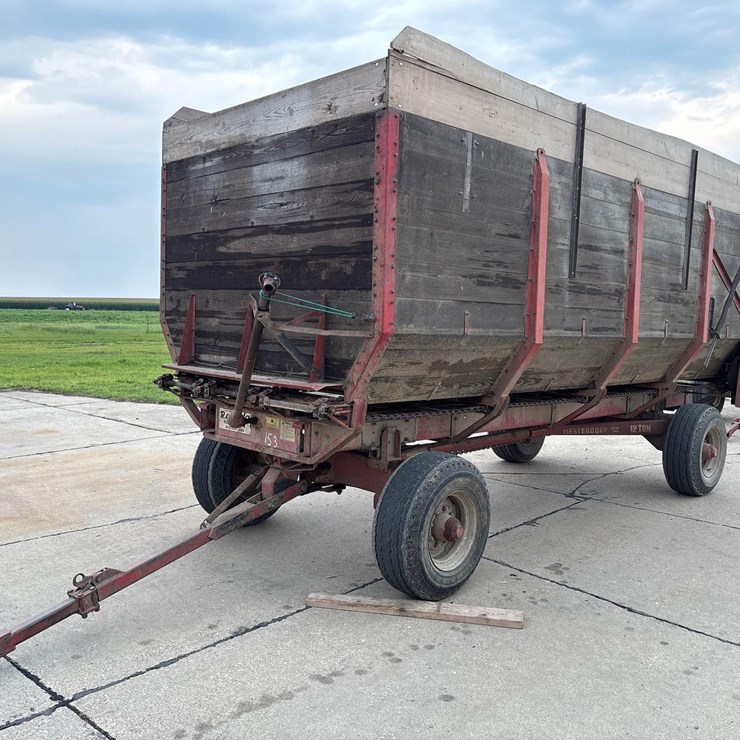 Roorda 16ft Rear Unload Silage Wagon
