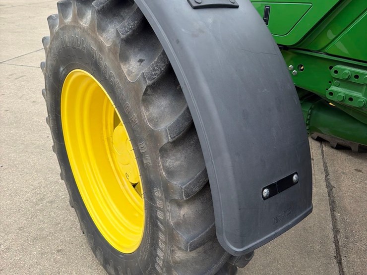 2021-john-deere-6155r-image-32