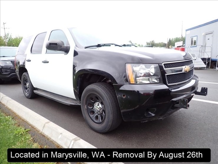 2013-chevrolet-tahoe-image-15