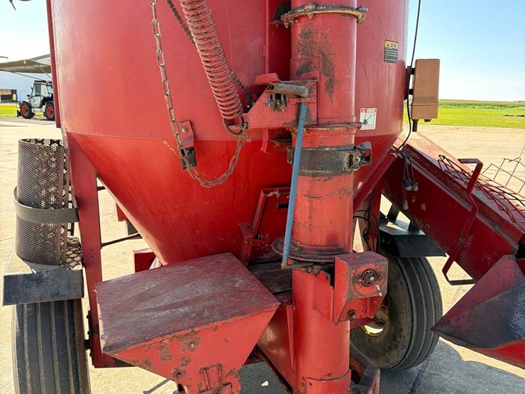 case-ih-1250-image-8