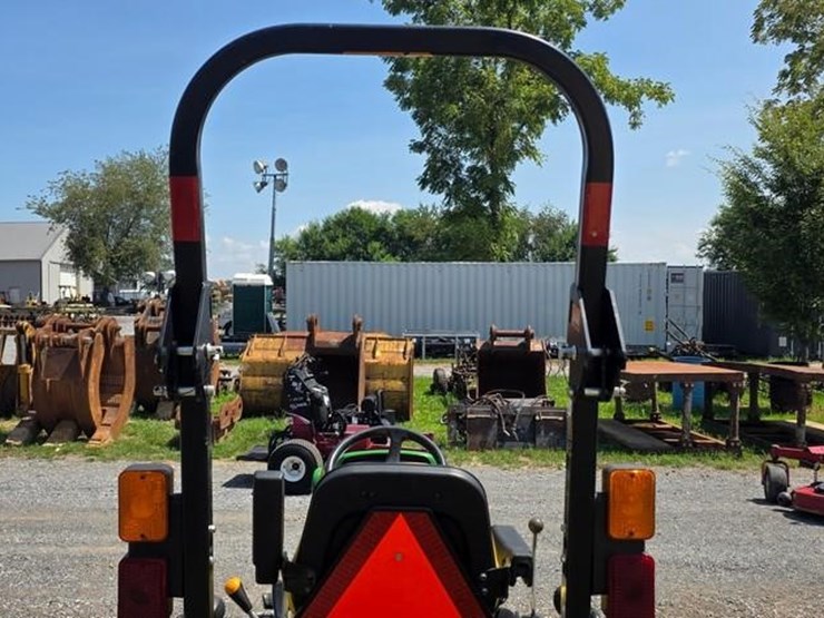 john-deere-1025r-image-13
