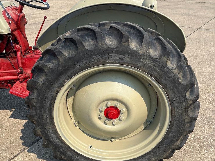 ford-8n-image-5